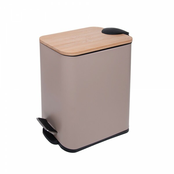LIXEIRA BEGE C/PEDAL E TAMPA BAMBU 5L # 222562 LIXEIRA BEGE C/PEDAL E TAMPA BAMBU 5L # 222562